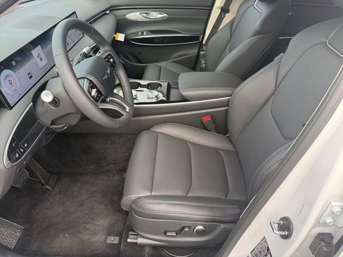 New 2026 Genesis GV70 2.5T AWD/4WD image 10