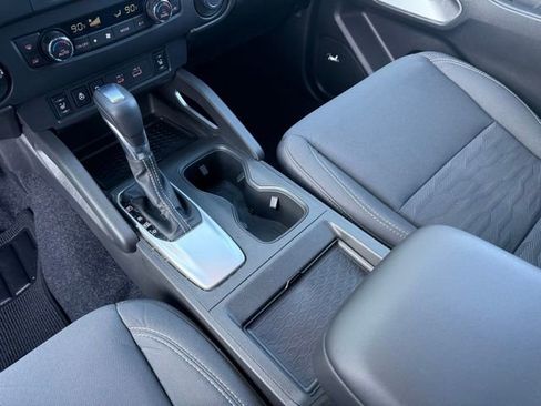 Certified 2024 Nissan Frontier SV w/ Technology Package image 21