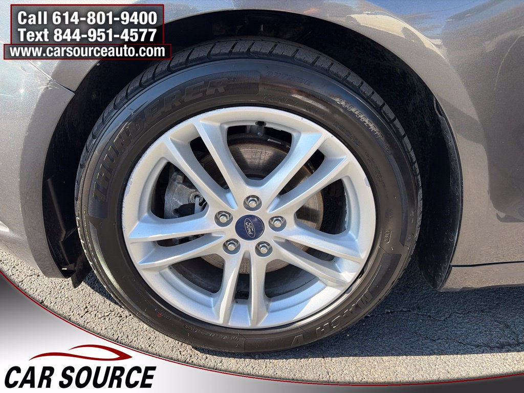 Used 2018 Ford Fusion SE FWD image 24