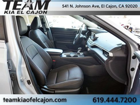 Used 2023 Nissan Altima 2.5 S FWD image 11