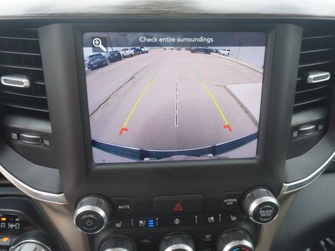 Used 2020 RAM 1500 Laramie AWD/4WD image 20