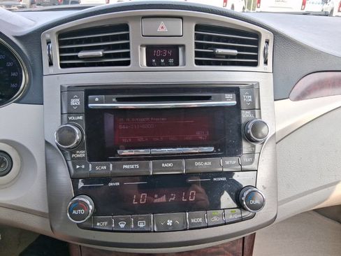 Used 2012 Toyota Avalon FWD image 19