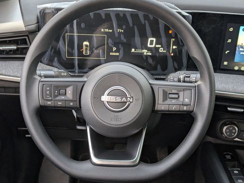 New 2026 Nissan Kicks S FWD image 10