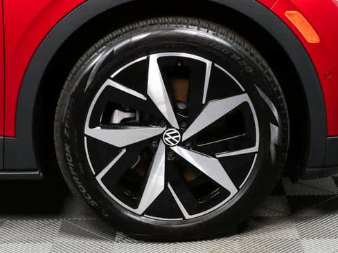 Used 2023 Volkswagen ID.4 Pro S RWD image 9