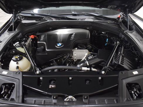 Used 2016 BMW 528i xDrive Sedan image 35
