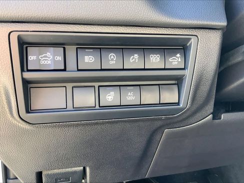 Used 2026 Toyota Tundra Limited image 35