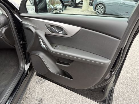 Used 2025 Chevrolet Blazer LT image 26