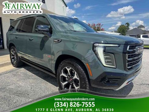 Used 2026 GMC Yukon AT4 w/ AT4 Premium Plus Package AWD/4WD image 4
