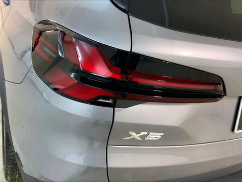 New 2026 BMW X5 xDrive40i w/ Premium Package image 14