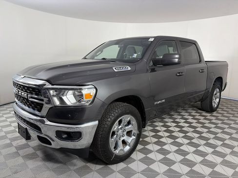 Used 2022 RAM 1500 Big Horn AWD/4WD image 3