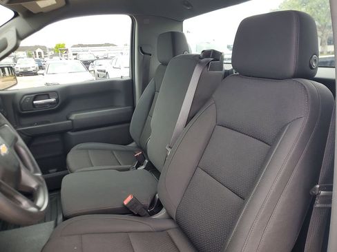 Used 2025 Chevrolet Silverado 1500 W/T RWD image 9