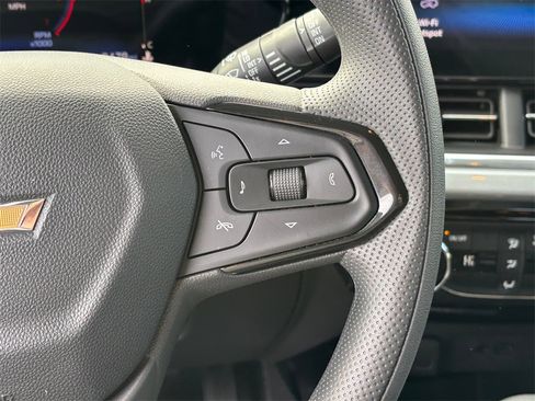 Certified 2026 Chevrolet Trax LT image 15