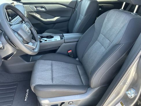 New 2026 Nissan Rogue SV image 23