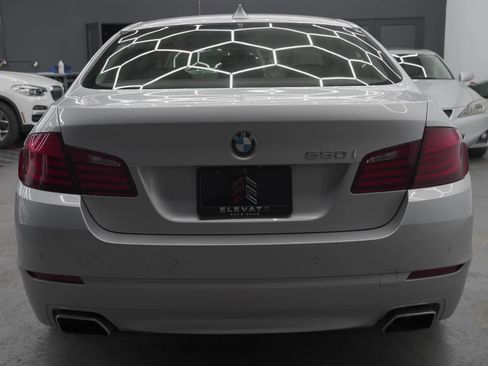 Used 2011 BMW 550i Sedan image 5
