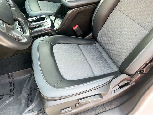 Used 2020 Chevrolet Colorado Z71 image 18