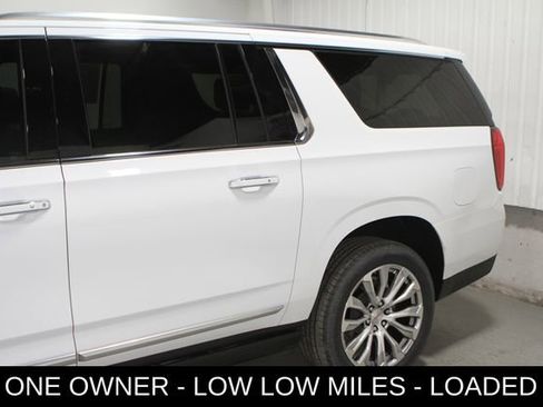 Used 2022 GMC Yukon XL Denali AWD/4WD image 10
