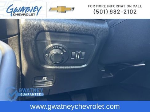 Used 2023 Jeep Grand Cherokee L Laredo RWD image 20