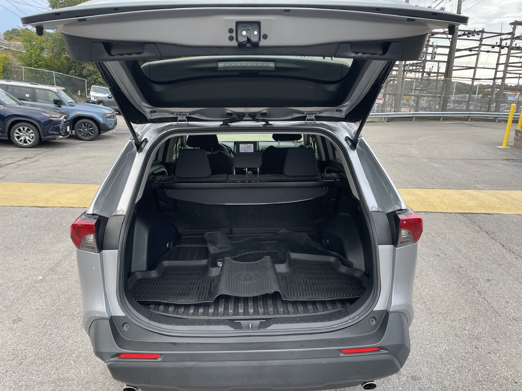 Certified 2019 Toyota RAV4 LE w/ All Weather Liner Package AWD/4WD image 13