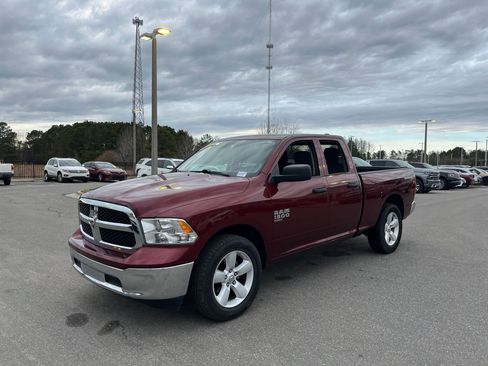 Used 2024 RAM 1500 Classic SLT image 14