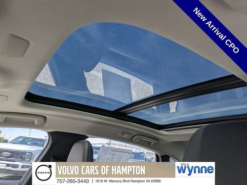 Certified 2025 Volvo S90 B6 Ultra AWD/4WD image 19