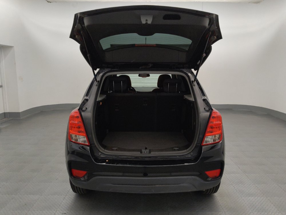 Used 2020 Chevrolet Trax LS w/ Tint and Cruise Package FWD image 29