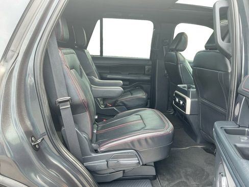 Used 2024 Ford Expedition Limited AWD/4WD image 23
