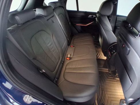 Used 2020 BMW X5 xDrive40i w/ Convenience Package AWD/4WD image 16