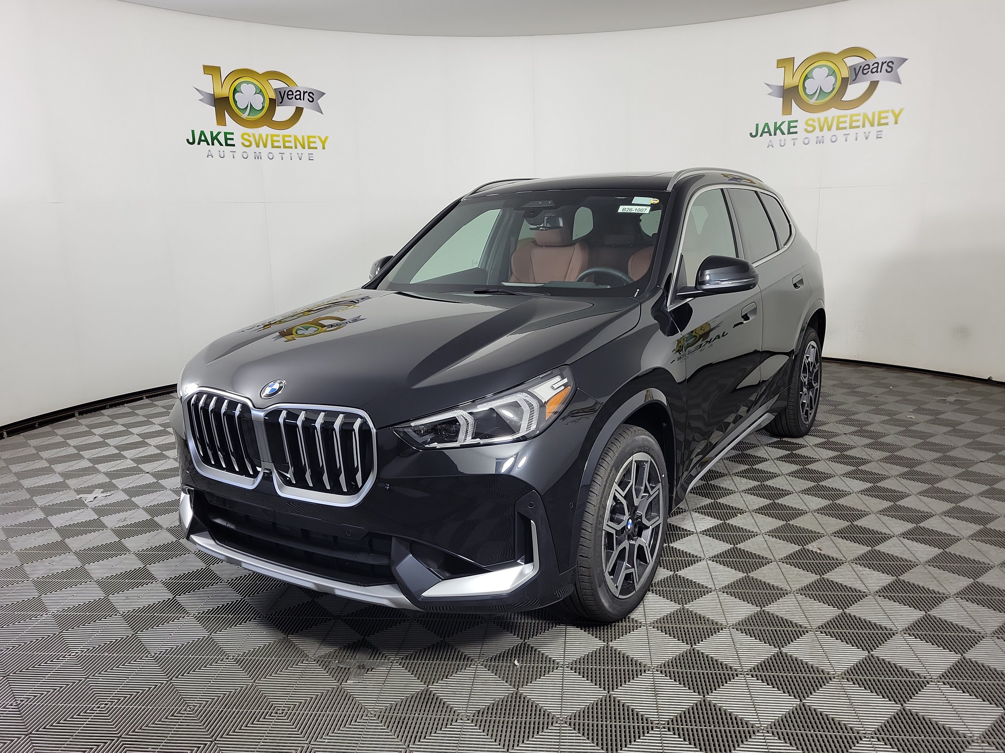 New 2026 BMW X1 xDrive28i w/ Technology Package AWD/4WD image 3