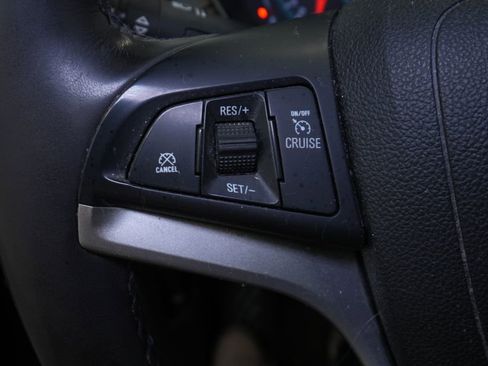 Used 2018 Chevrolet Trax LT w/ LT Convenience Package image 33