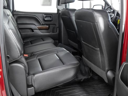 Used 2018 GMC Sierra 1500 SLT AWD/4WD image 39