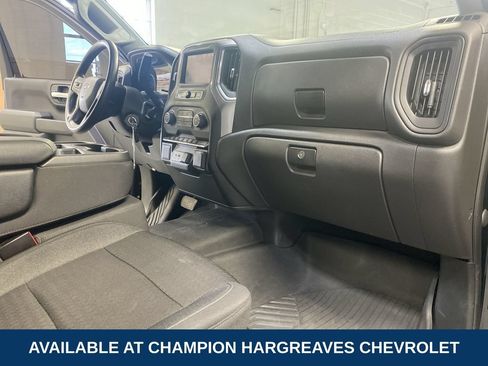 Used 2022 Chevrolet Silverado 1500 Custom Trail Boss AWD/4WD image 37