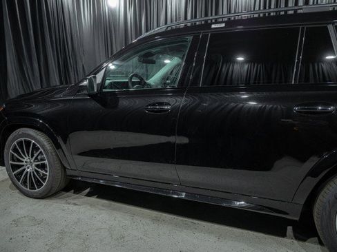 Certified 2026 Mercedes-Benz GLS 450 4MATIC image 5