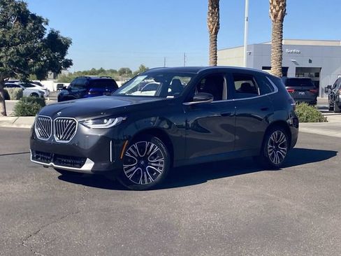 Used 2026 BMW X3 xDrive30i w/ Convenience Package AWD/4WD image 2