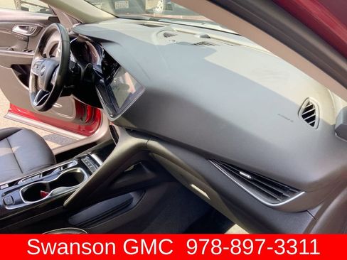 Certified 2022 Buick Envision Essence w/ Technology Package I AWD/4WD image 30