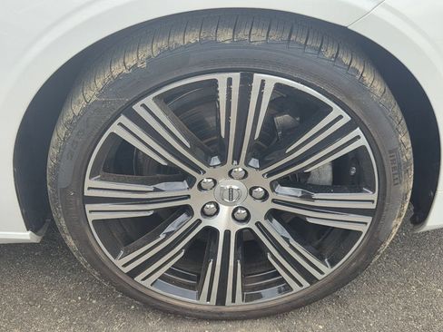 Used 2023 Volvo S90 B6 Ultimate w/ Protection Package AWD/4WD image 8