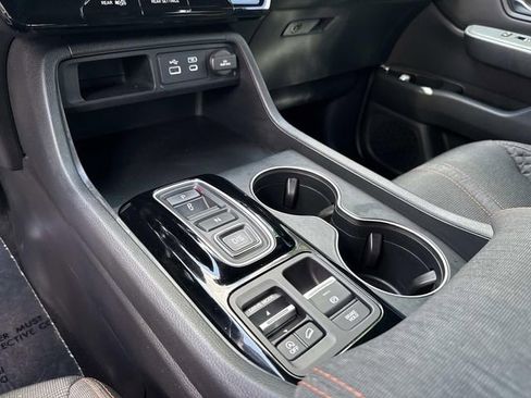 Certified 2023 Honda Pilot Sport image 26