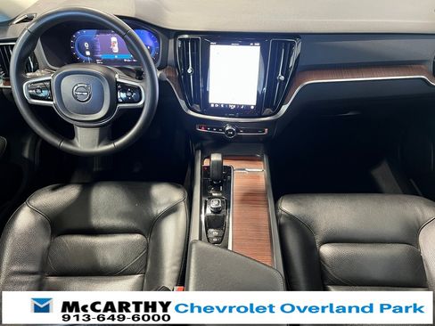 Used 2024 Volvo S60 B5 Plus image 29