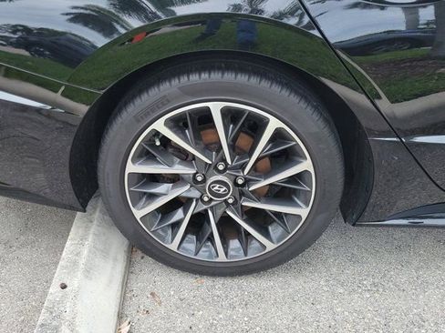 Used 2023 Hyundai Sonata Limited FWD image 5