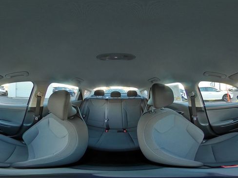 Used 2025 Kia K4 LXS image 41