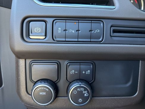 Used 2021 Chevrolet Tahoe LT image 49