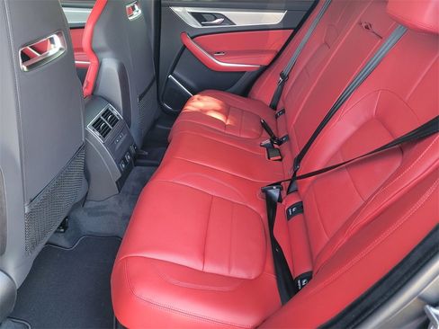 New 2026 Jaguar F-PACE R-Dynamic S image 7