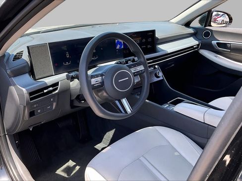 Used 2025 Hyundai Sonata SEL FWD image 16