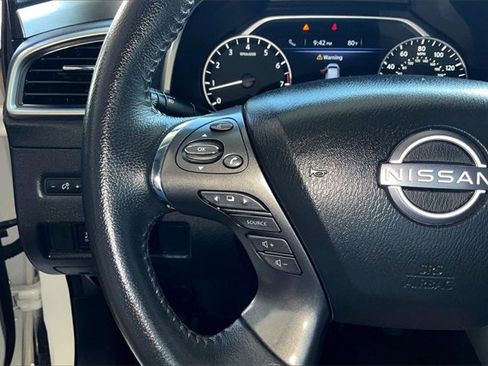 Used 2023 Nissan Murano SV image 18