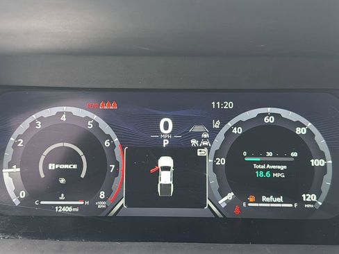 Certified 2025 Toyota Tacoma TRD Off-Road image 12