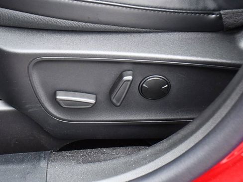 Used 2025 Ford Escape ST-Line w/ Tech Pack #1 AWD/4WD image 14