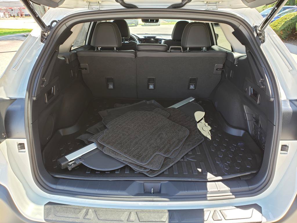 Used 2024 Subaru Outback Limited AWD/4WD image 15