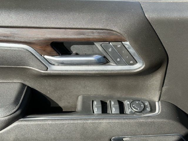 Used 2025 GMC Sierra 1500 SLT AWD/4WD image 21