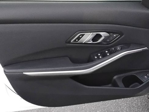 Used 2021 BMW 330i Sedan w/ Convenience Package image 16