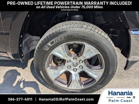 Used 2019 RAM 1500 Laramie AWD/4WD image 11