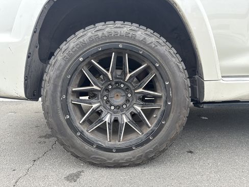 Used 2017 Toyota 4Runner Limited image 16